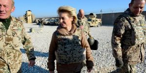 Von-der-Leyen-in-Afghanistan_big_teaser_article